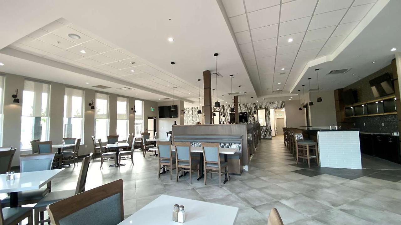 Best Western Premier Route 97 เวอร์นอน ภายนอก รูปภาพ