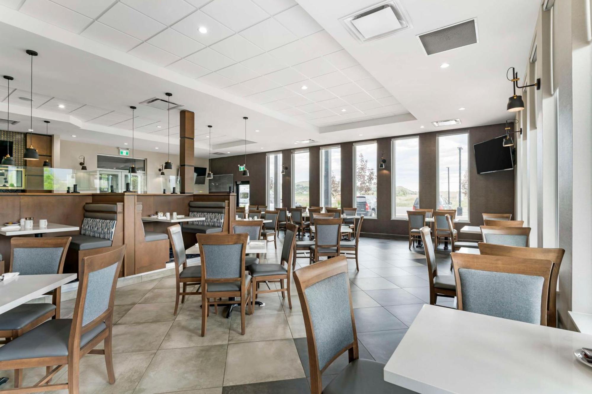Best Western Premier Route 97 เวอร์นอน ภายนอก รูปภาพ